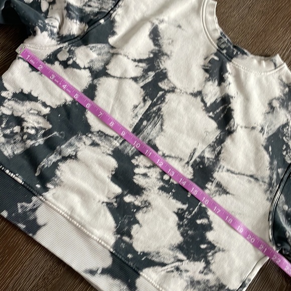 ✅SOLD✅Zara acid wash crew neck sweatshirt size small - Picture 8 of 9